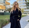 Kendra szövetkabát– Hosszított női szövetkabát fekete – Innova Fashion